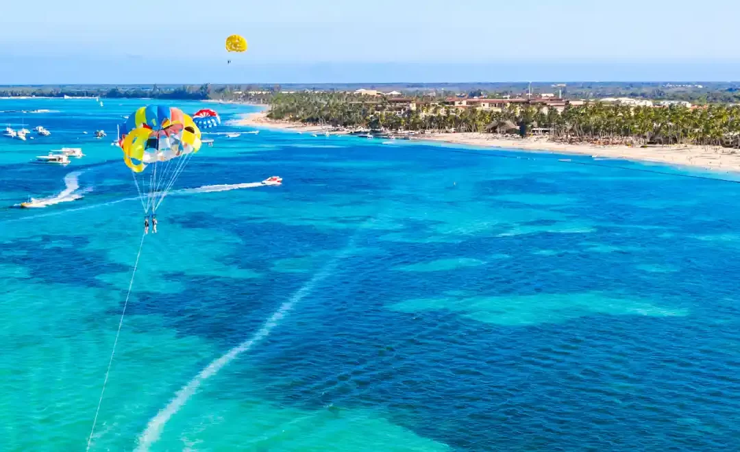 Il Kenya che non ti aspetti: mare tropicale e safari